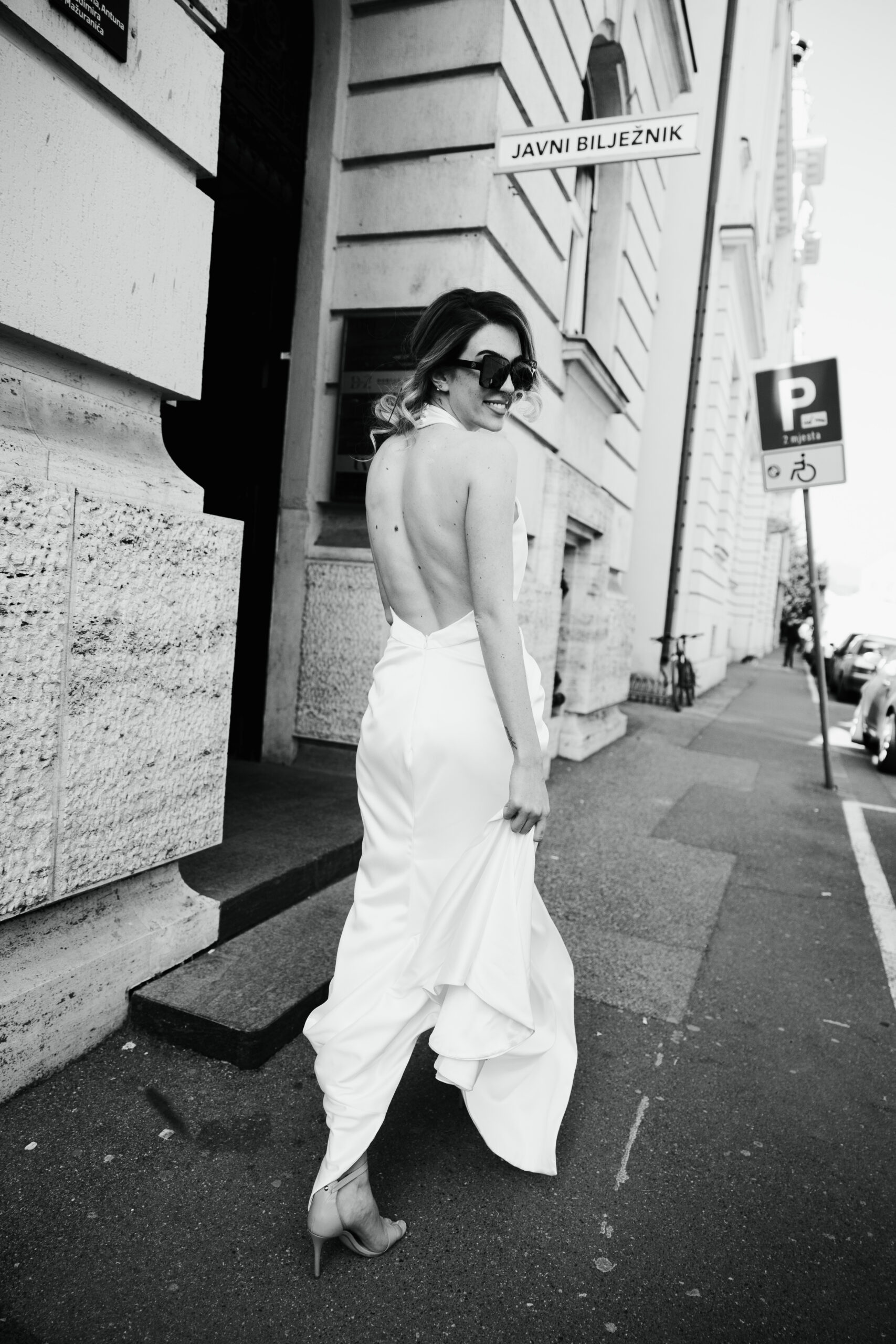 Isprobavanje vjenčanice u MPM Dresses & Suits